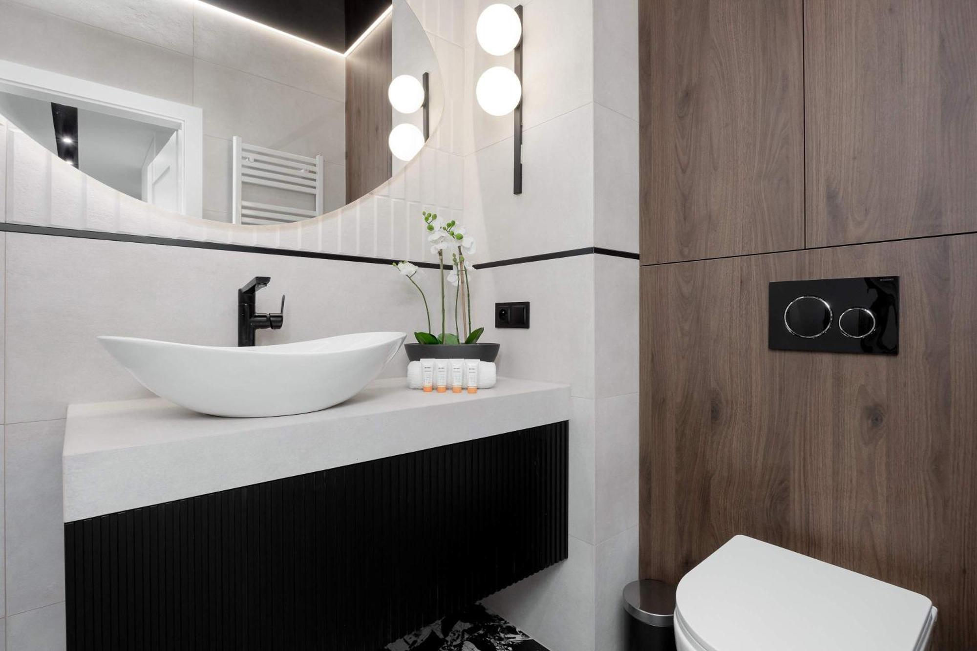 Apartment Sarmacka Wilanow With Parking, Sauna & Gym By Noclegi Renters Varsavia Esterno foto